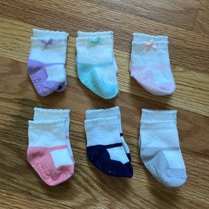LAST CHANCE! 🎈CARTER’S Infant Girl Sock Bundle, Multi-color 0-3M